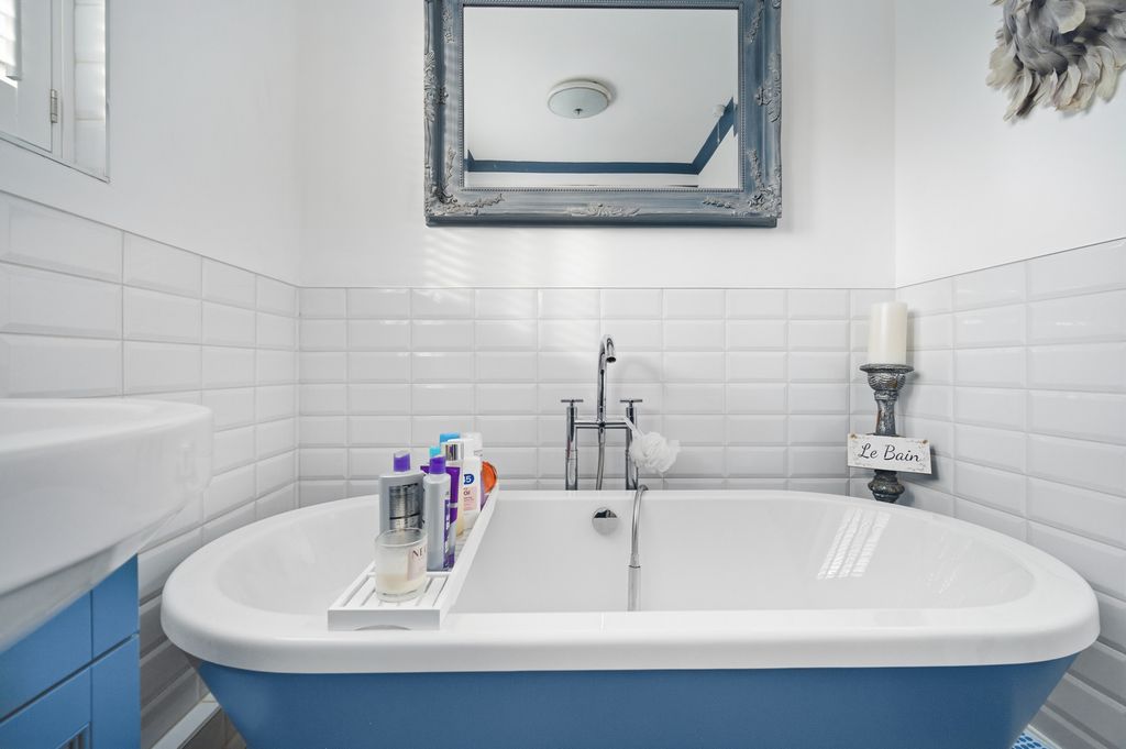 Additional image 23 of 3 bed semi-detached house for saleThornhill Road, Rhiwbina, Cardiff CF14