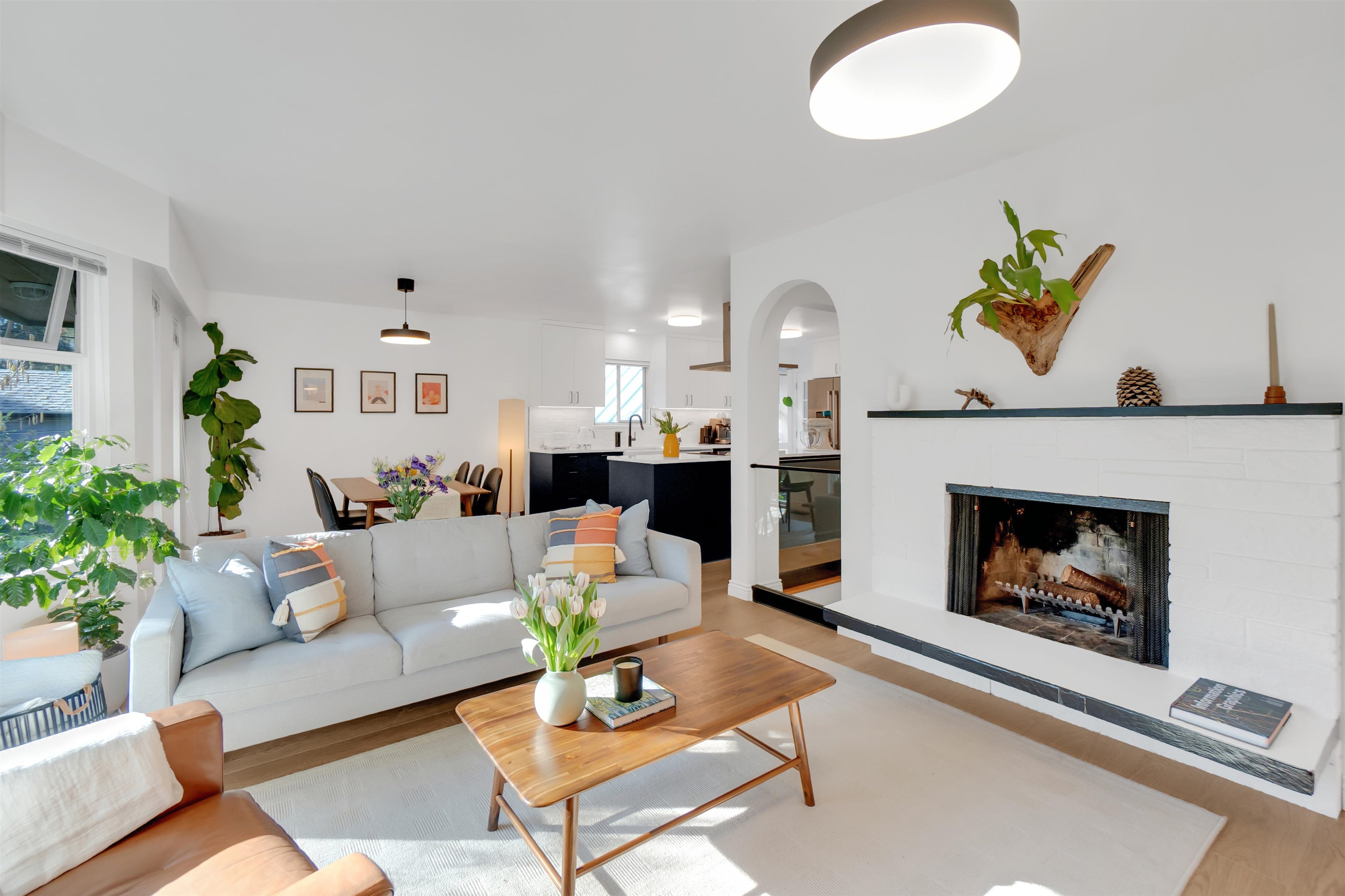 1652 Coleman Street, North Vancouver, BC, V7K 1X1
