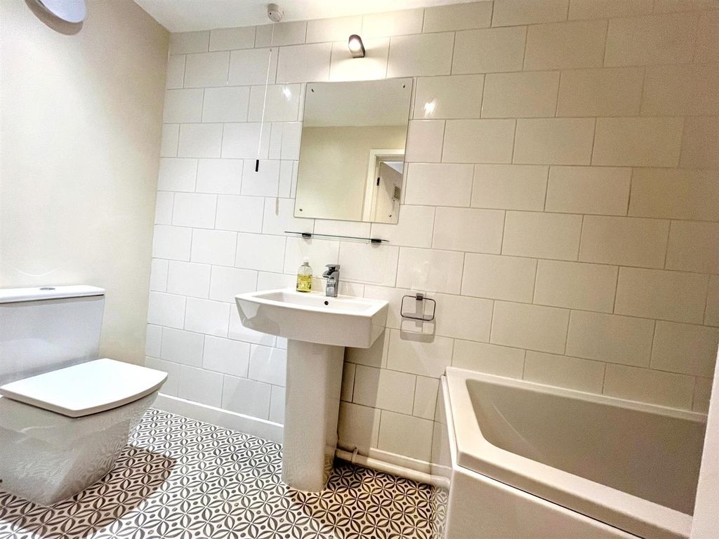 Additional image 9 of 1 bed flat for saleTunnel Terrace, Newport NP20