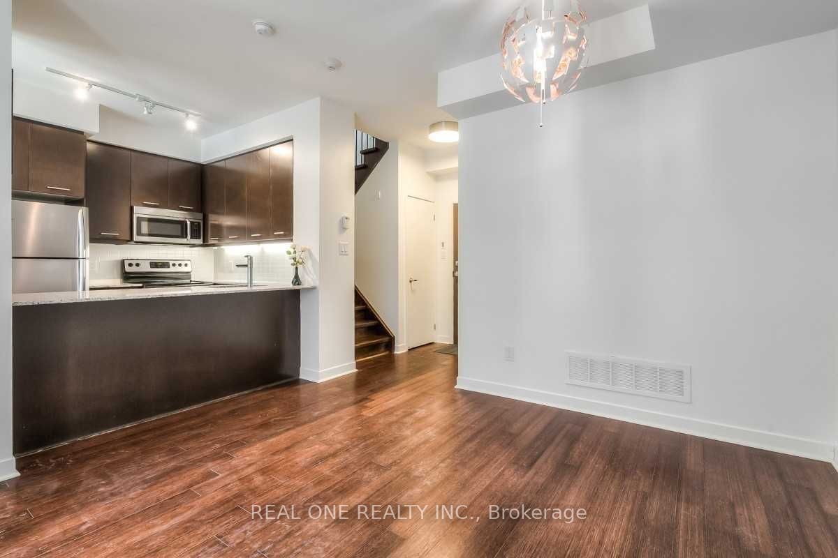 Additional image 5 of TH23 A-370 Square One Drive, Mississauga, ON, L5B 0E6