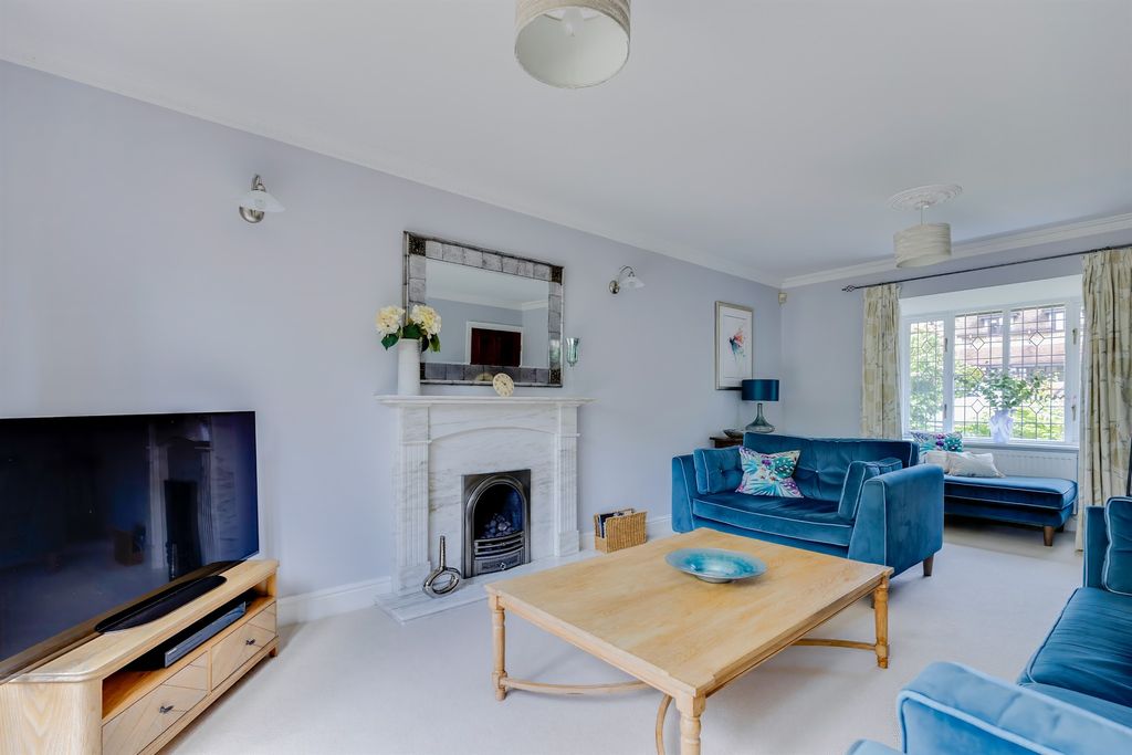 Additional image 11 of 4 bed detached house for saleFfordd Ffagan, St. Mellons, Cardiff CF3