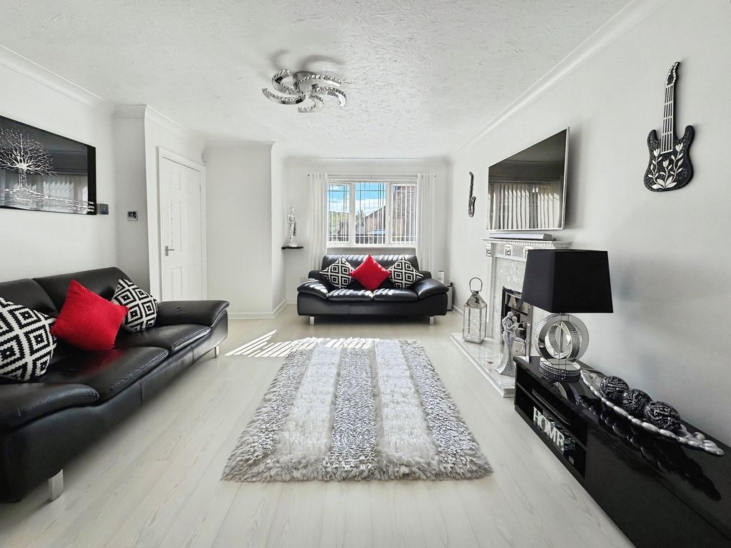 Additional image 4 of 3 bed detached house for saleCae Nant Gledyr, Caerphilly CF83