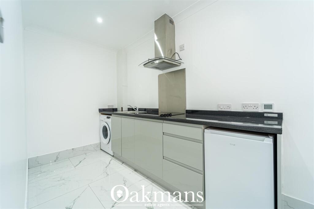 Robin Hood Lane, Birmingham, B28 photo 3