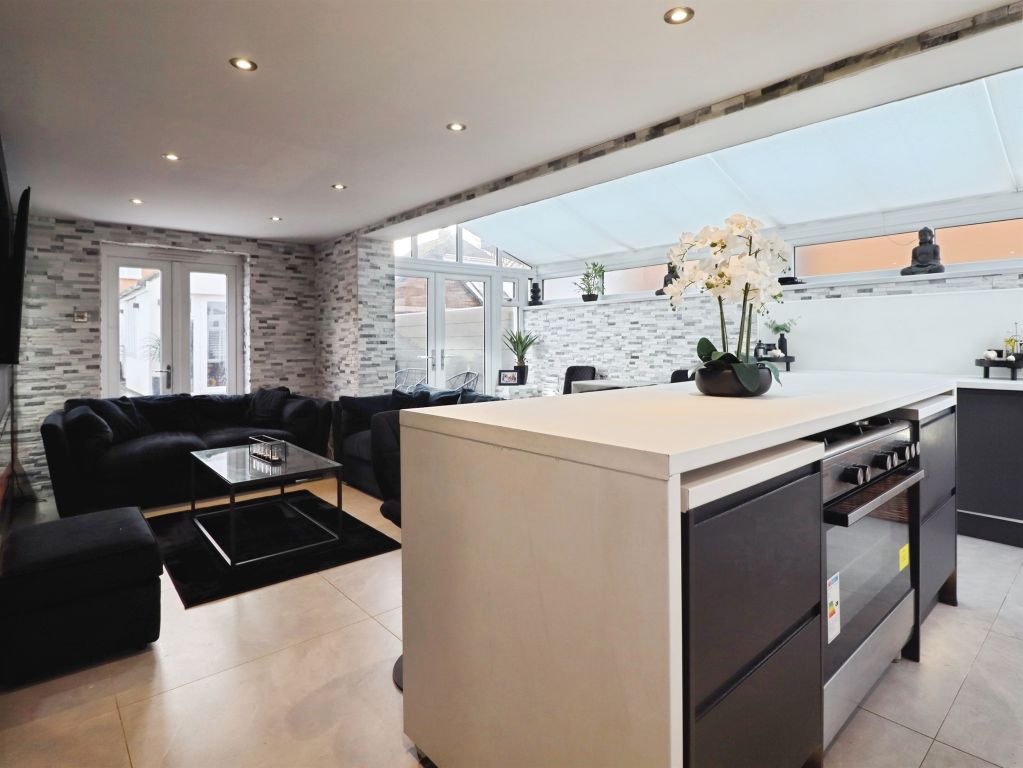 Additional image 9 of 4 bed detached house for saleLangport Avenue, Llanrumney, Cardiff CF3