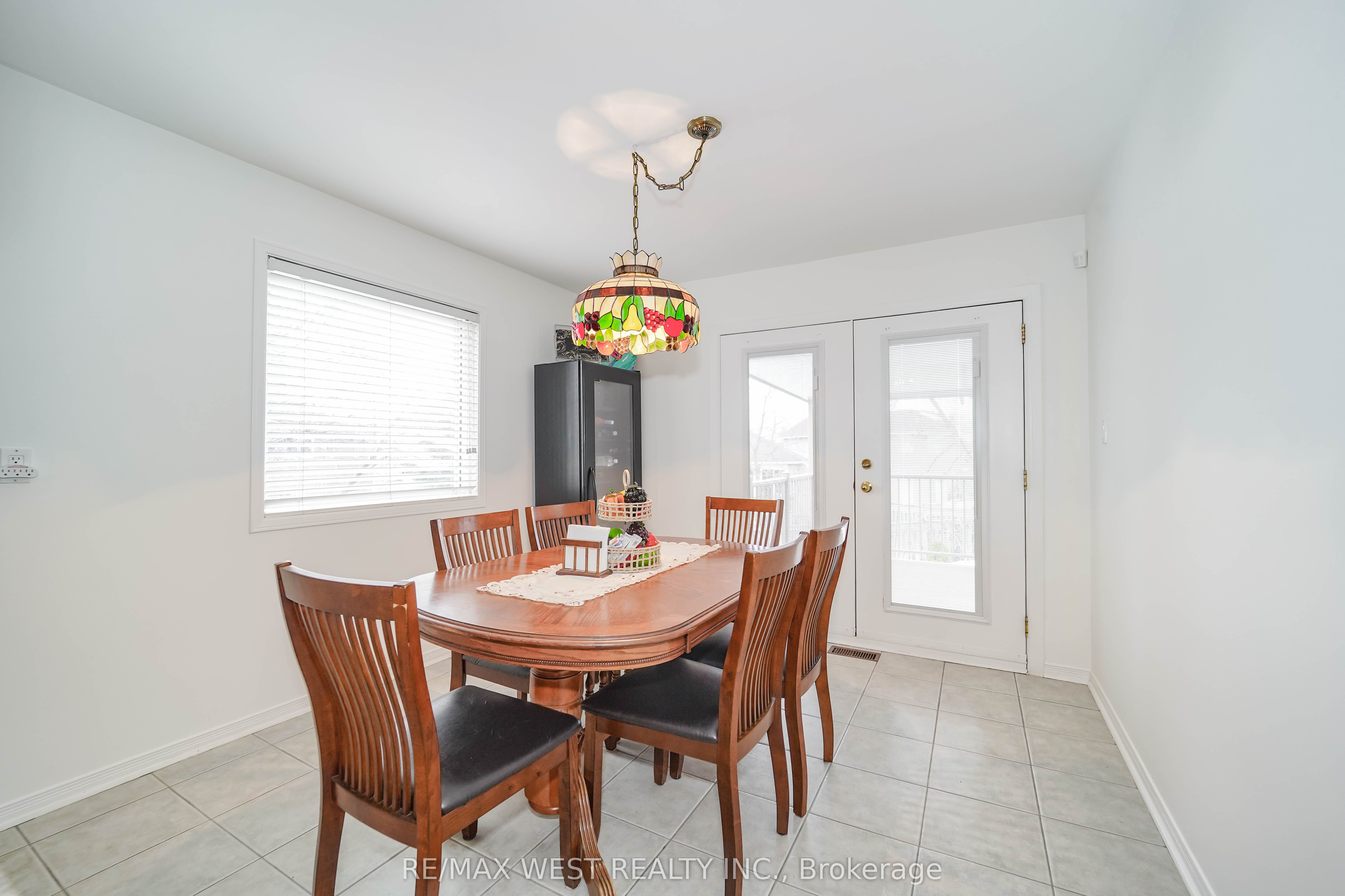 Additional image 3 of 5581 Wheatland Court, Mississauga, ON, L5V 2E4