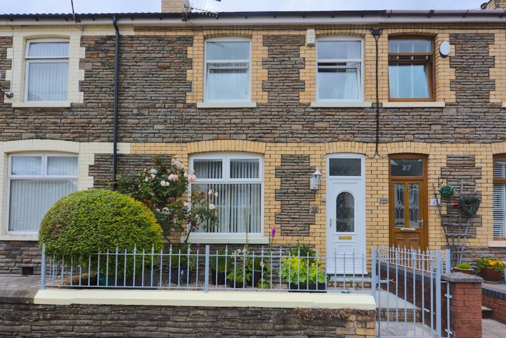3 bed terraced house for saleGarden Street, Llanbradach, Caerphilly CF83