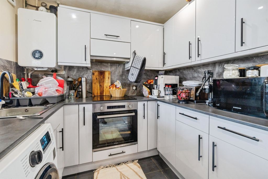 Additional image 4 of 2 bed semi-detached house for saleHope Street, Lincoln LN5
