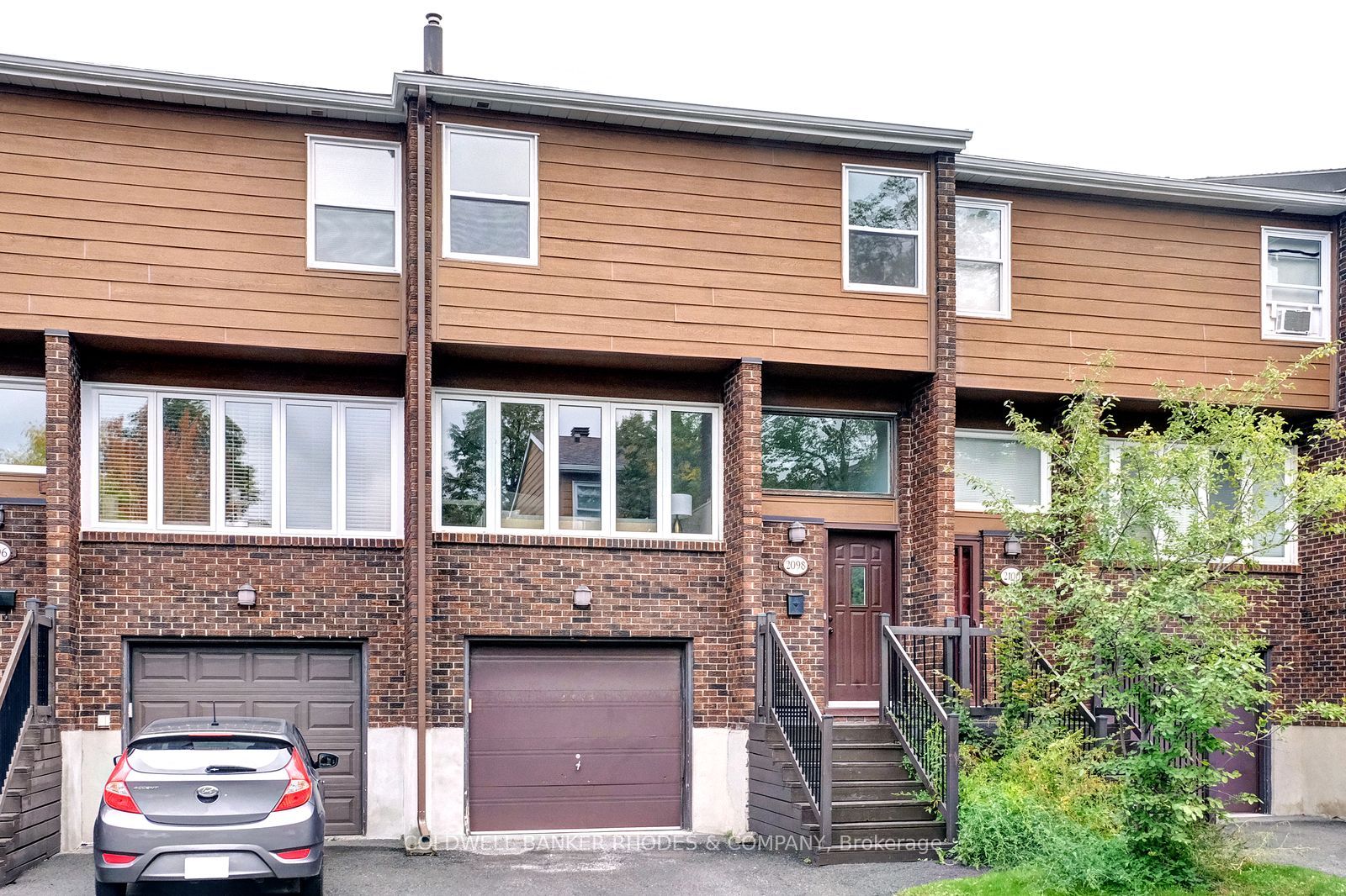 Additional image 2 of 2098 Eric Crescent, Ottawa, ON, K1B 4P4