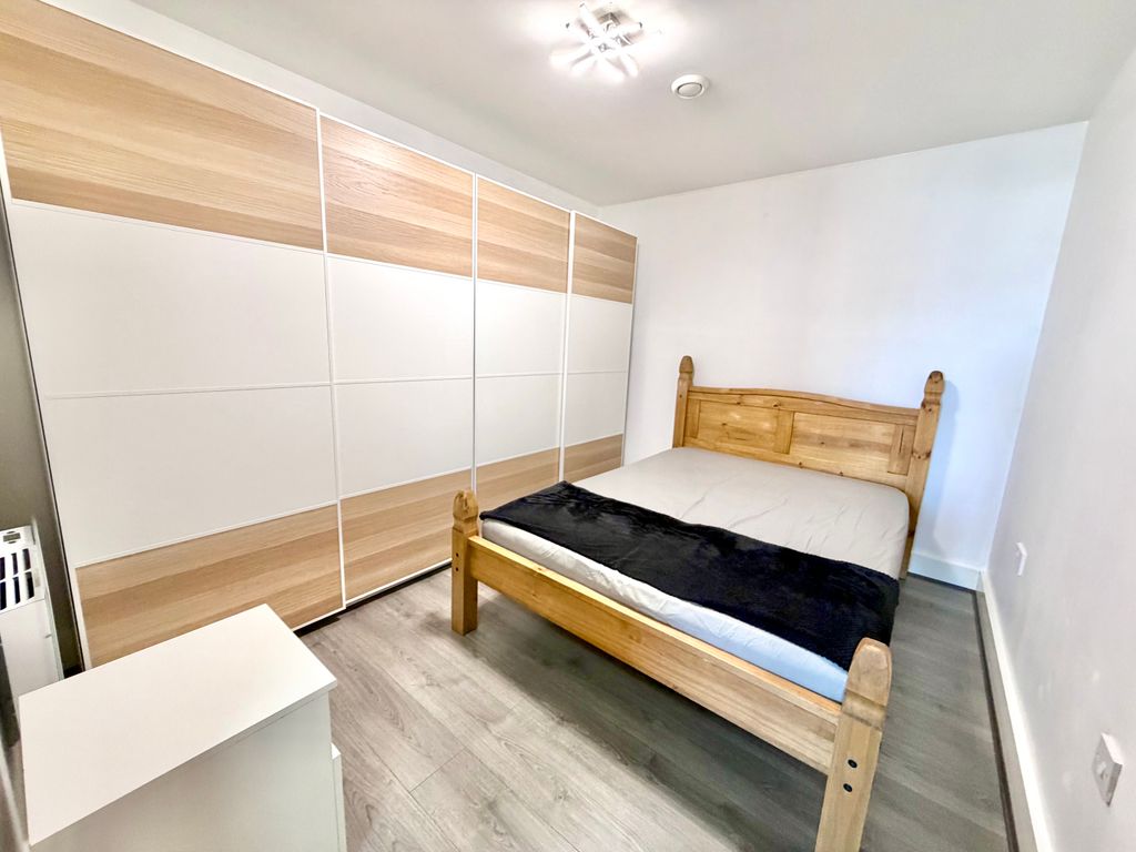 Additional image 11 of 2 bed flat for saleCowbridge Road East, Cardiff CF11