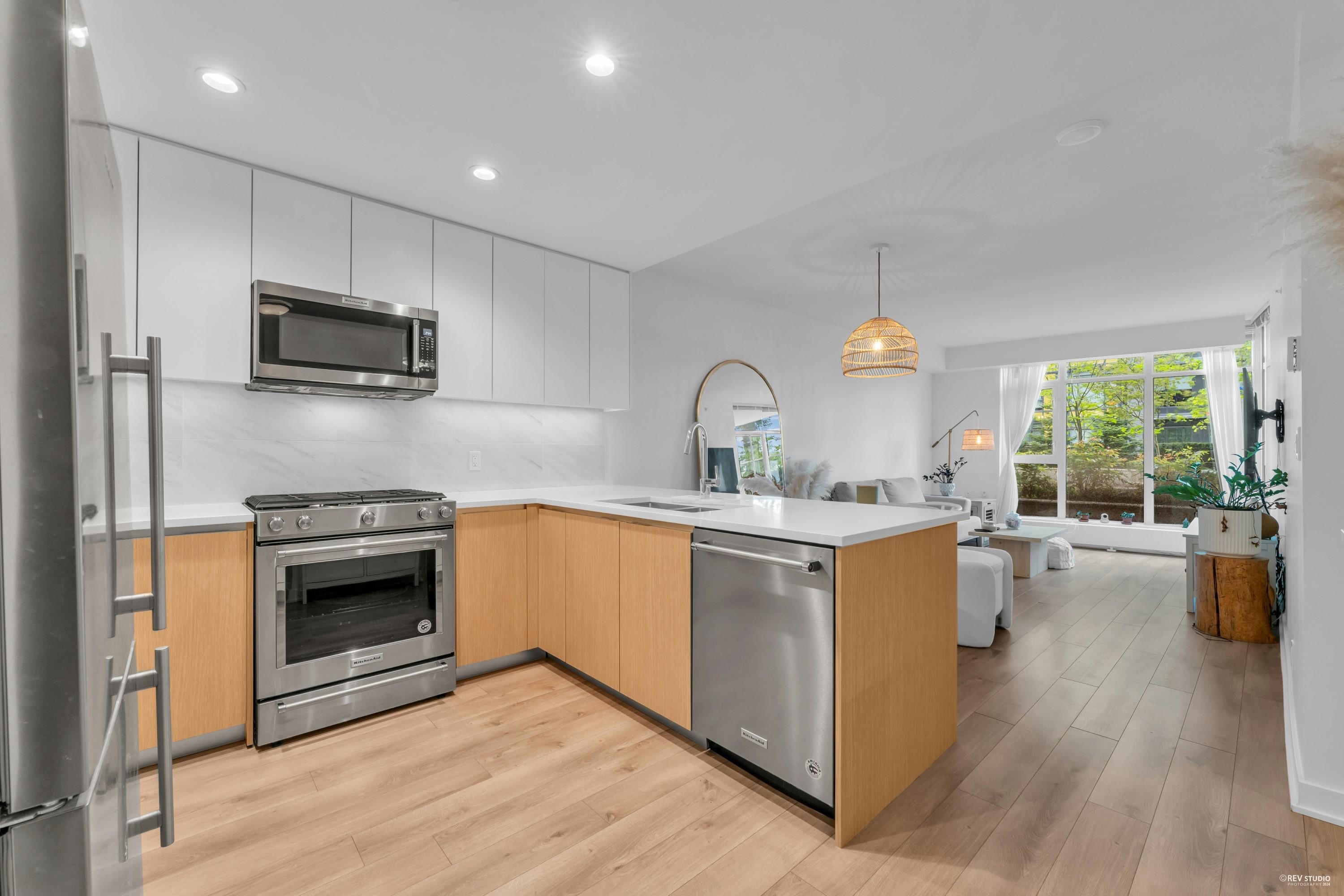 Additional image 2 of 103-8940 University Crescent, Burnaby, BC, V5A 0E7