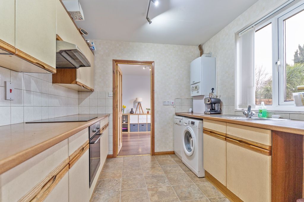 Additional image 4 of 3 bed semi-detached house for saleMelfort Road, Newport NP20