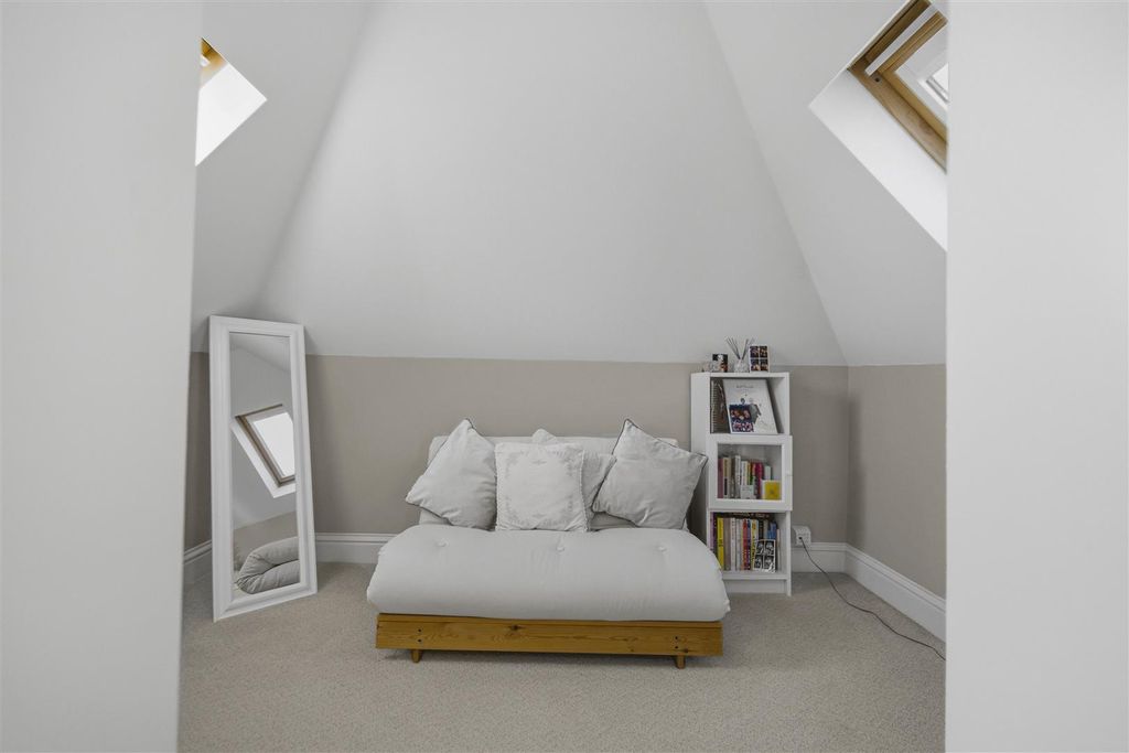 Additional image 23 of 5 bed detached house for saleUphill Road, Llanrumney, Cardiff CF3