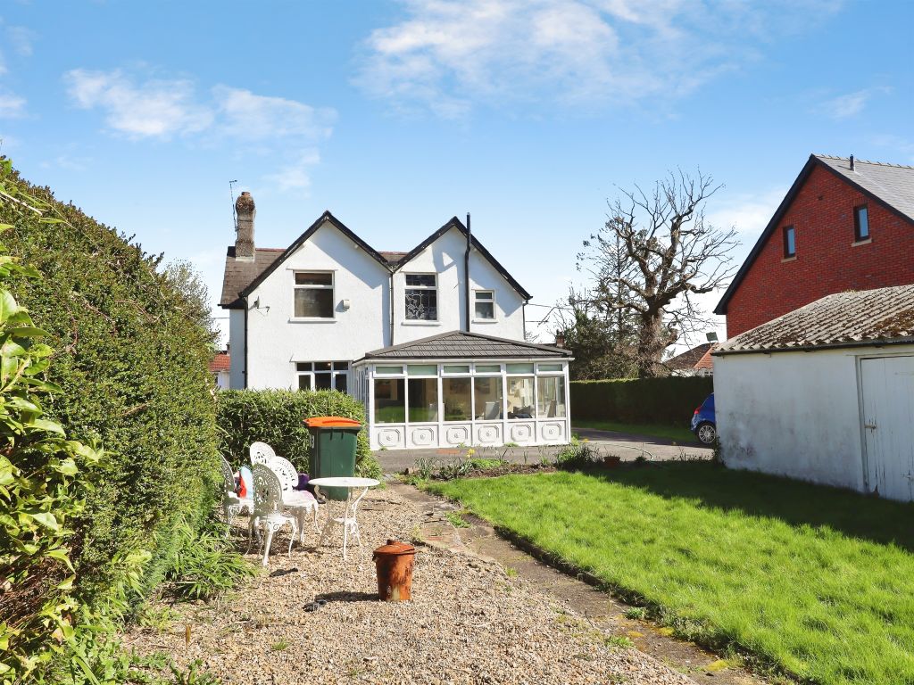 4 bed detached house for saleMarshfield Road, Castleton, Cardiff CF3