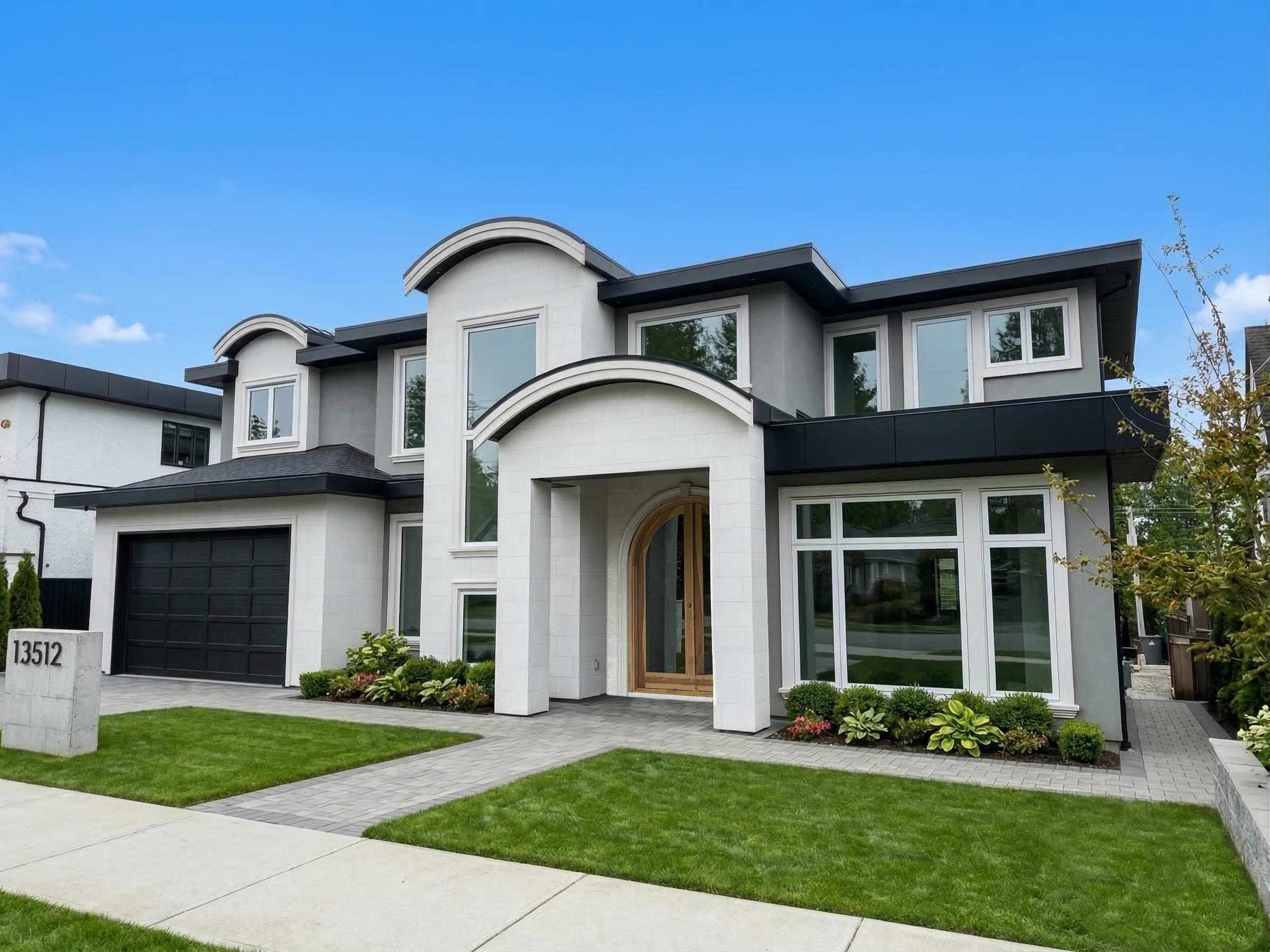 13512 14 Avenue, White Rock, BC, V4A 5H5