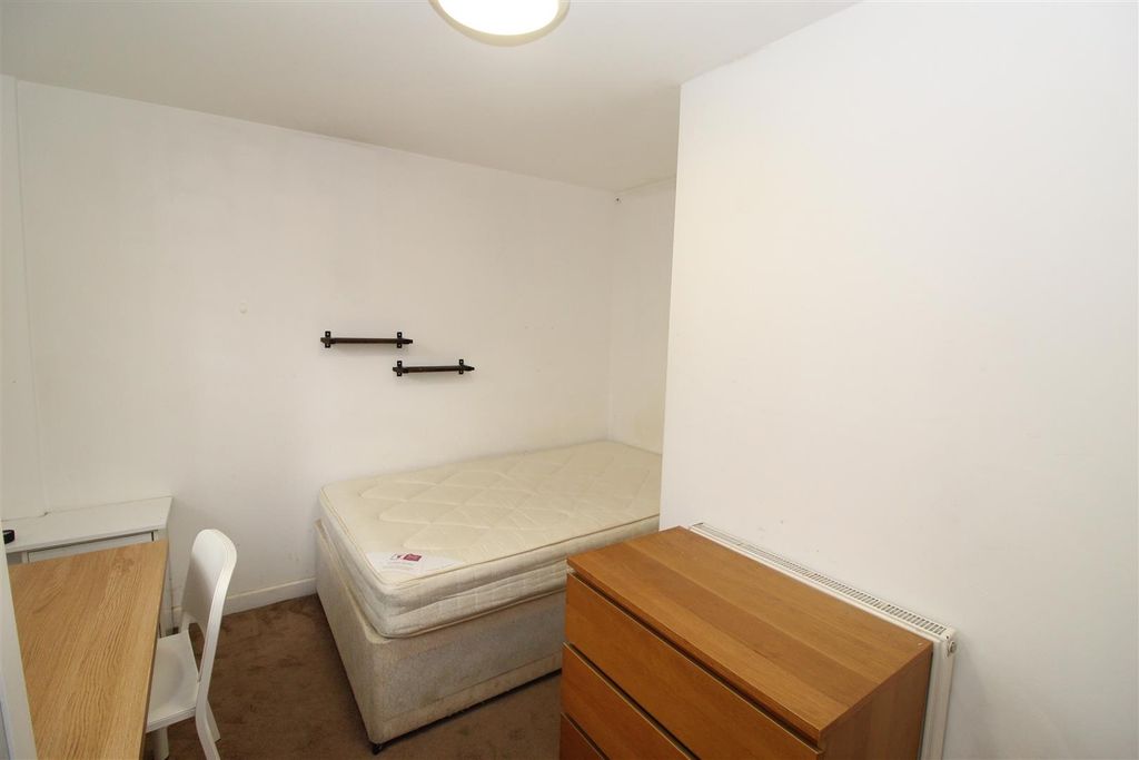 Additional image 12 of 7 bed property for saleRhymney Street, Cathays, Cardiff CF24