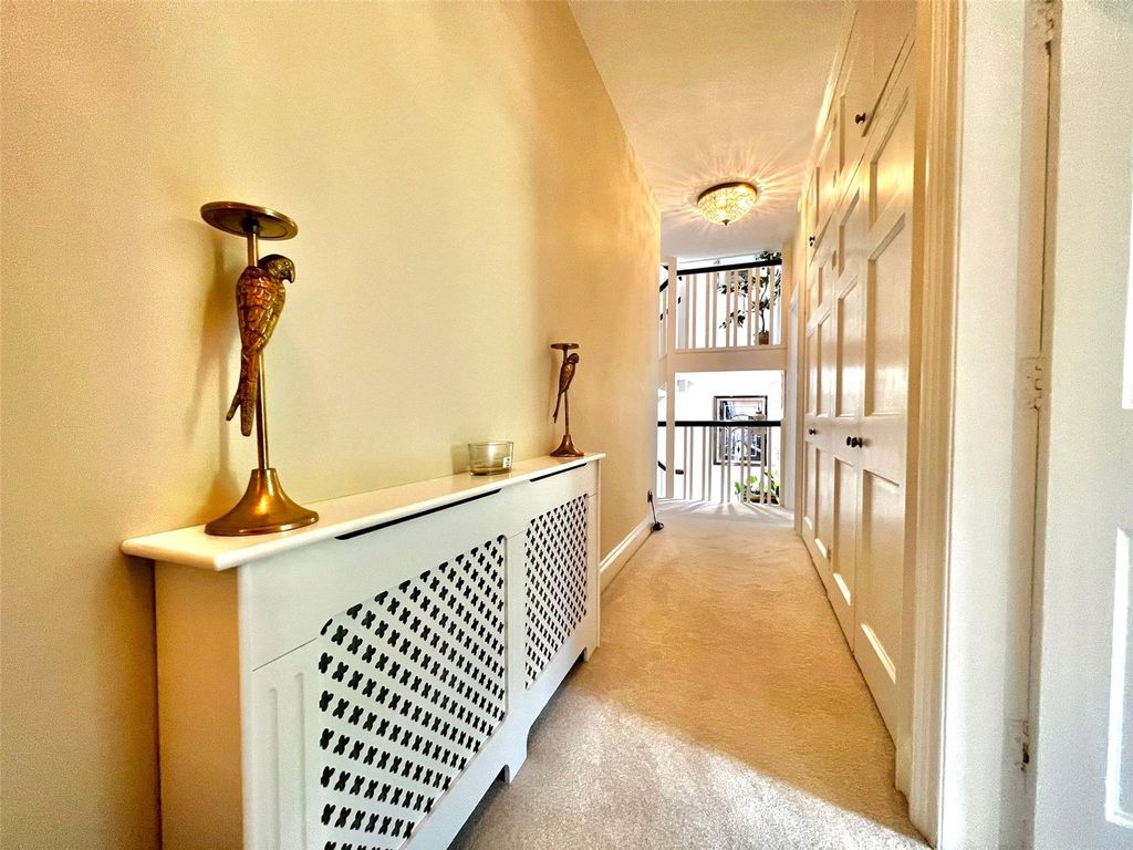 Additional image 11 of 3 bed flat for saleSt. Helens Lane, Adel, Leeds, West Yorkshire LS16