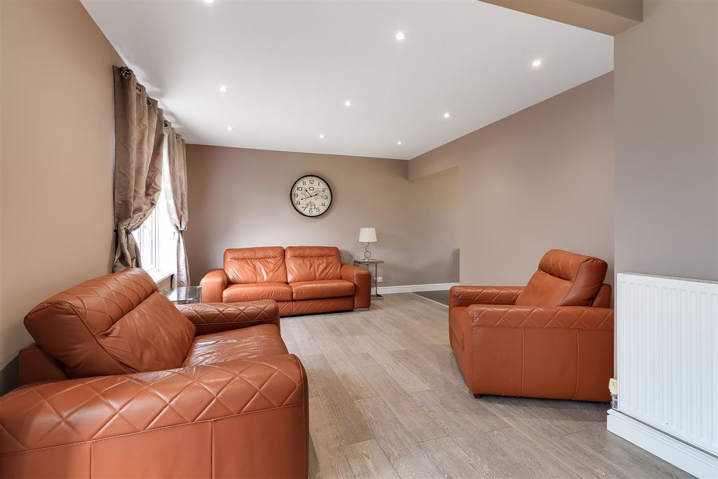 Additional image 11 of 3 bed semi-detached house for saleLong Reach Road, Cambridge CB4