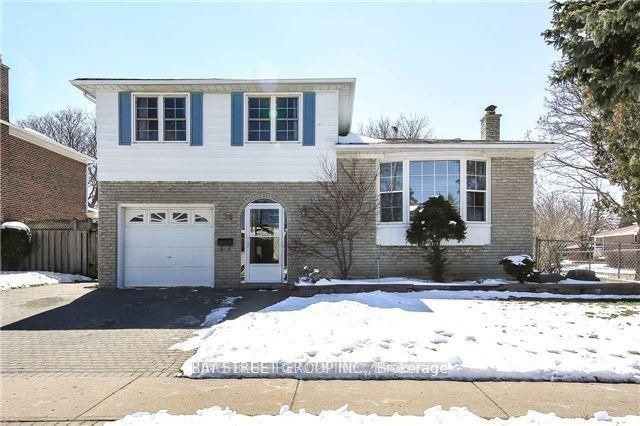 Bsmt-26 Deepdale Drive, Toronto, ON, M1S 2N4