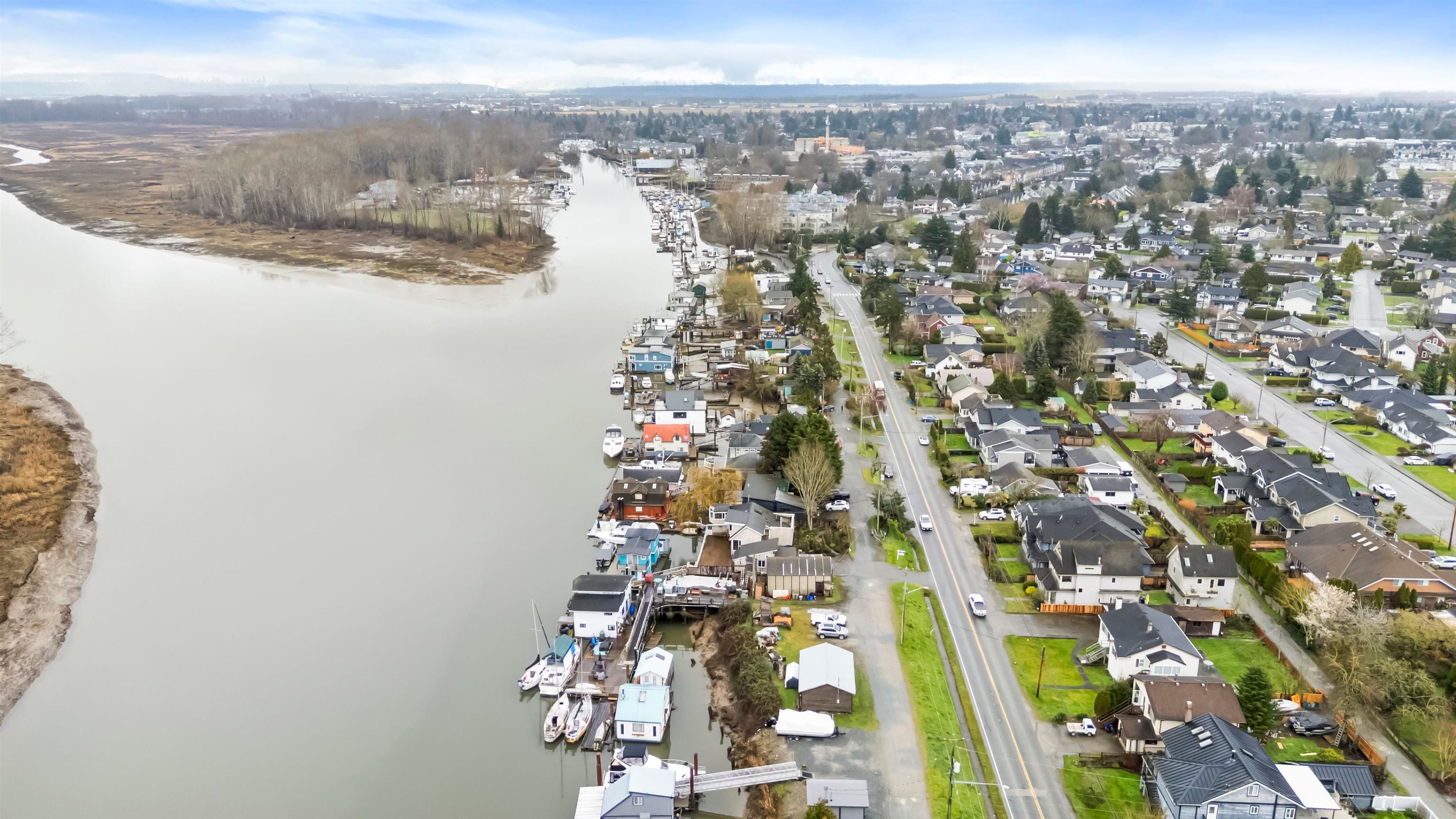 Additional image 2 of 4505 River Road W, Delta, BC, V4K 1R9