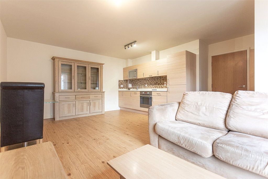 1 bed flat for saleBoulevard Drive, Beaufort Park, Colindale NW9