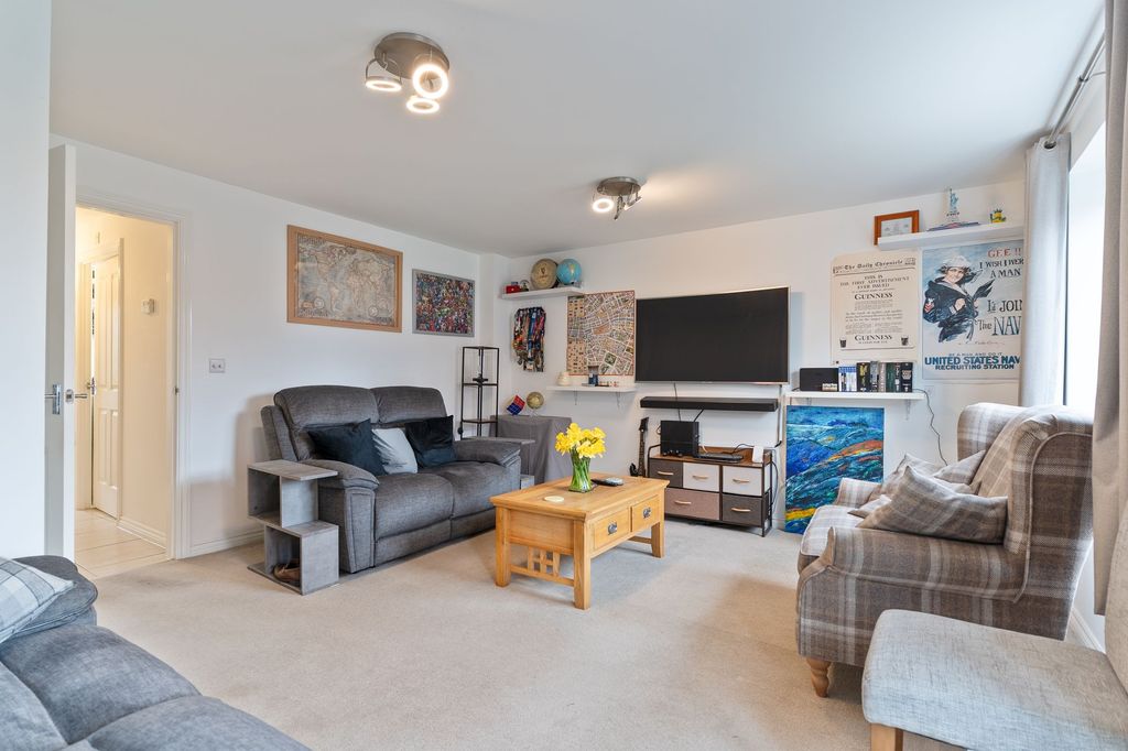 Additional image 7 of 3 bed semi-detached house for saleRedshank Walk, Newport NP19