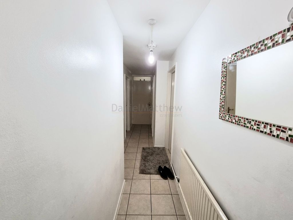 Additional image 2 of 2 bed flat for saleDaviot Street, Cardiff CF24