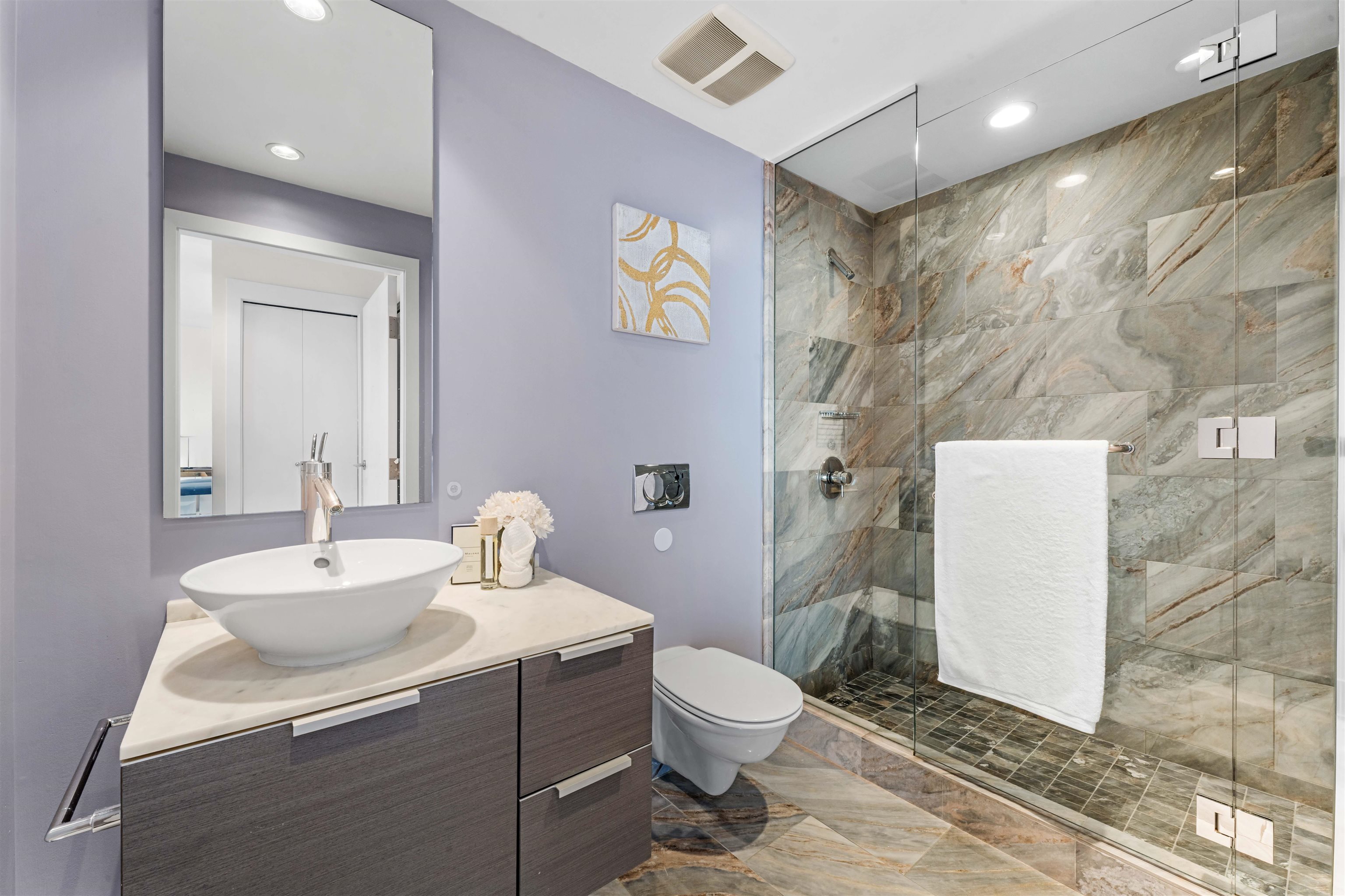Additional image 4 of 2107-1111 Alberni Street, Vancouver, BC, V6E 4V2