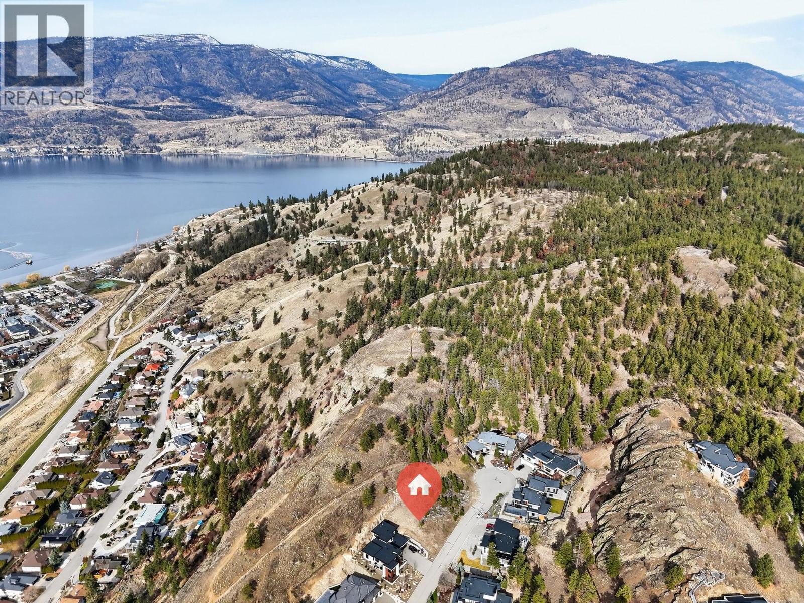 720 Pinehaven Court, Kelowna, BC, V1V2Y3