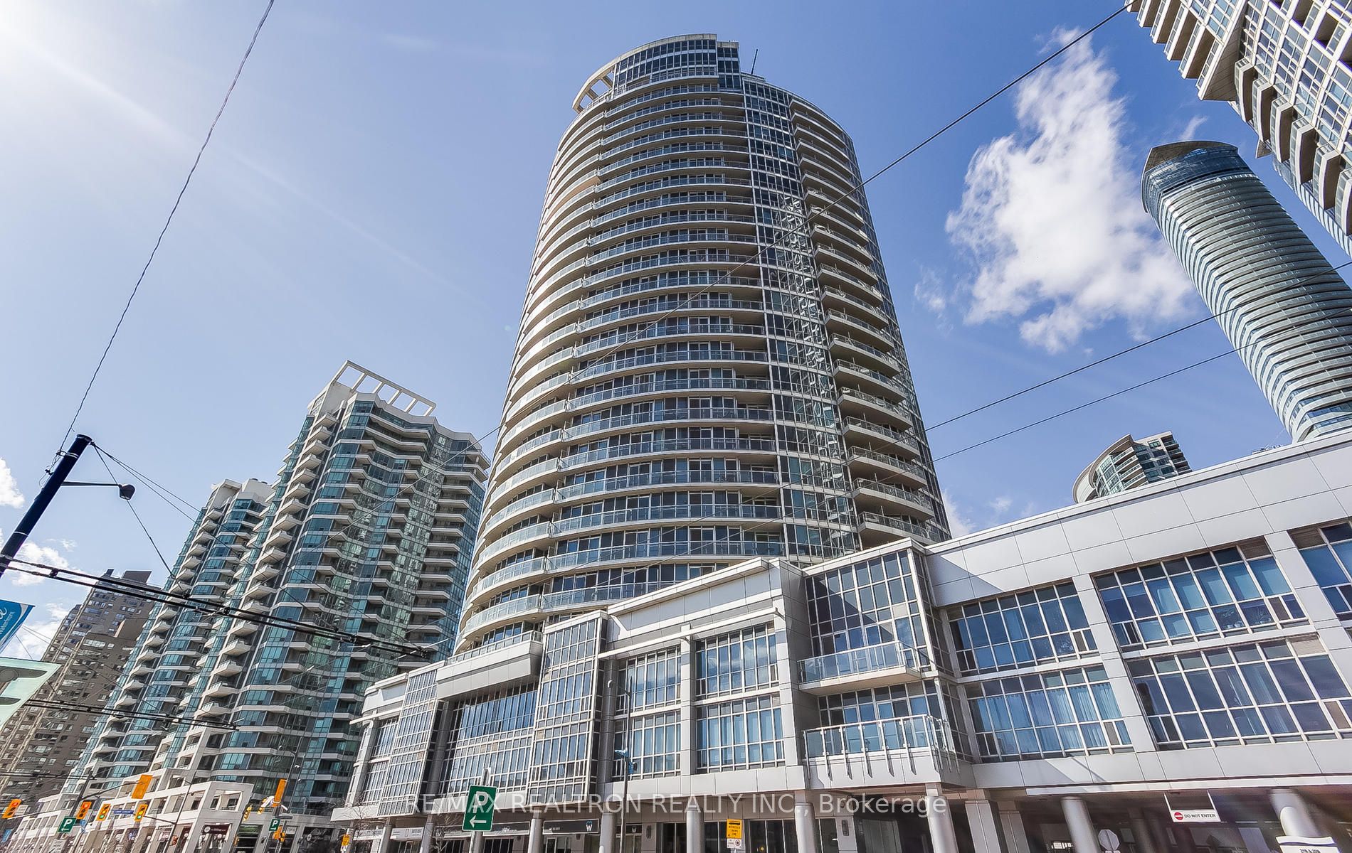1612-218 Queens Quay W, Toronto, ON, M5J 2Y6