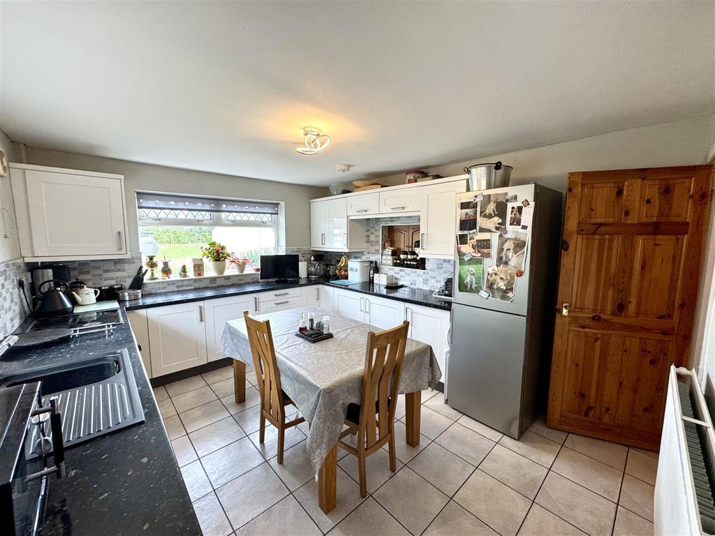 Additional image 9 of 5 bed detached bungalow for saleLlanwern, Newport NP18