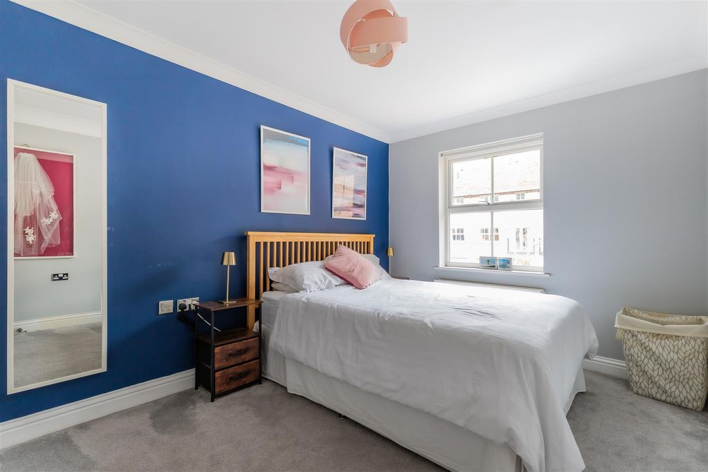 Additional image 6 of 4 bed terraced house for saleNant Y Wedal, Heath, Cardiff CF14