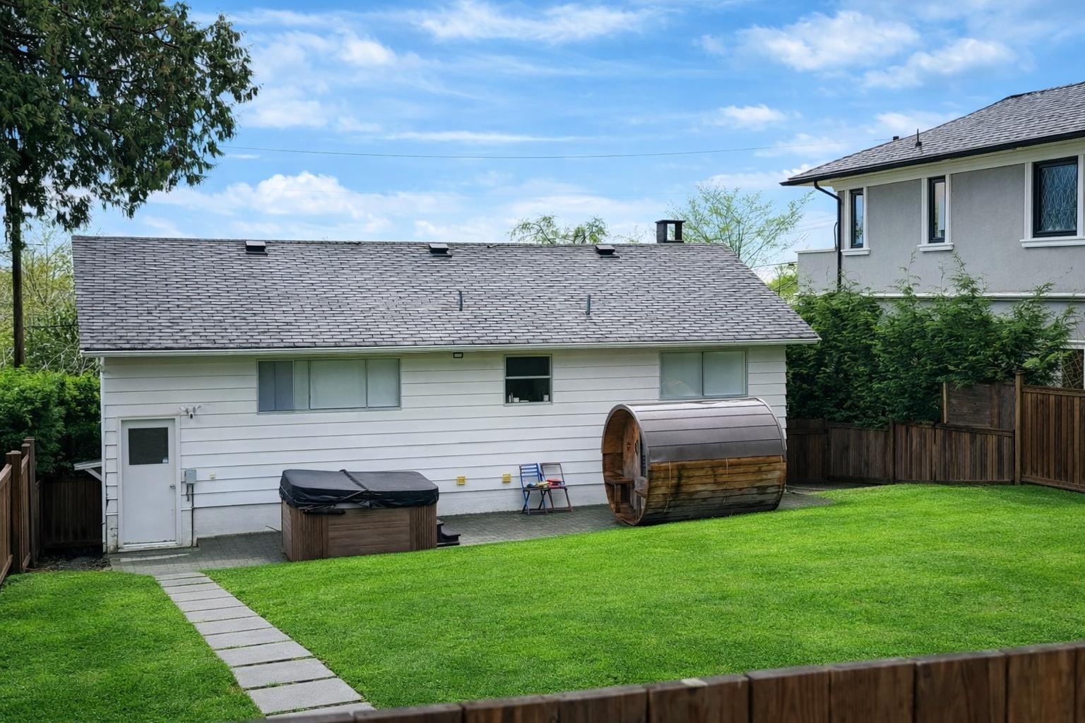 2773 Lawson Avenue, West Vancouver, BC, V7V 2G5