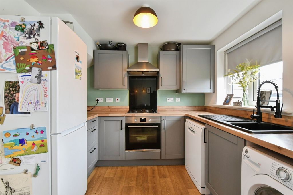 Additional image 10 of 3 bed semi-detached house for saleCarn Y Cefn, Ebbw Vale NP23