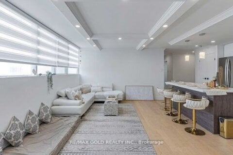 Additional image 7 of 2108-3700 Kaneff Crescent, Mississauga, ON, L5A 4B8