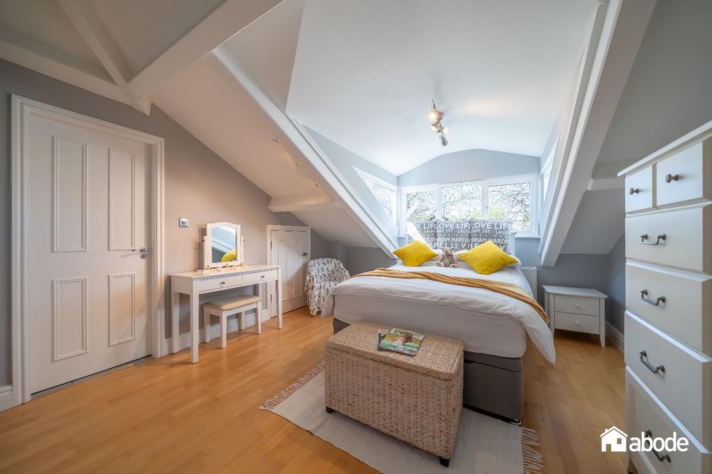 Additional image 24 of 4 bed flat for saleGreen Lane, Mossley Hill, Liverpool L18