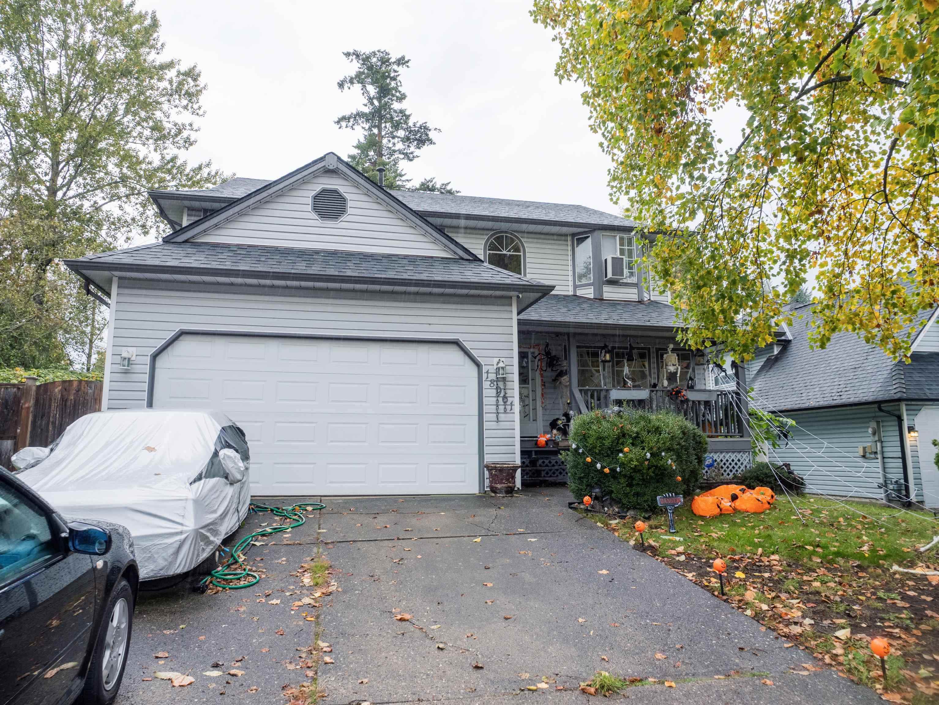 18961 60b Avenue, Surrey, BC, V3S 8A4