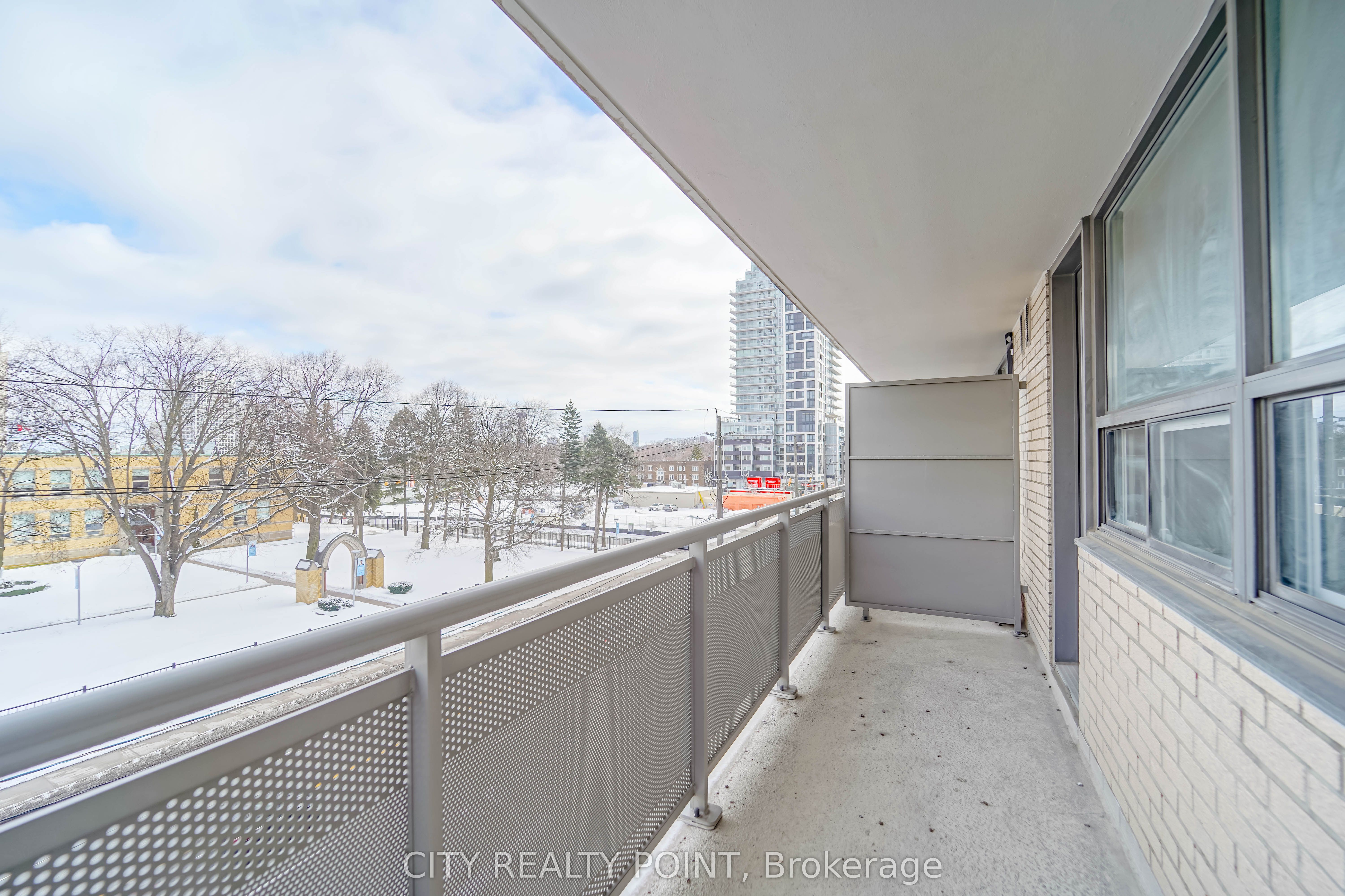 Additional image 3 of 504-1500 Bathurst Street, Toronto, ON, M5P 3L3