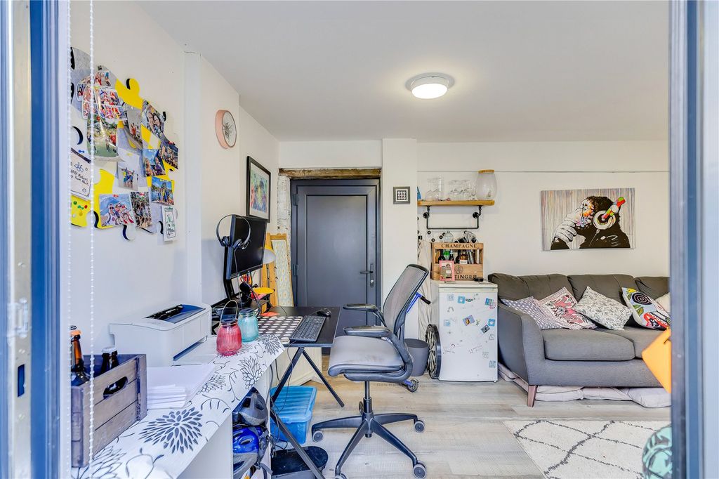 Additional image 34 of 4 bed terraced house for saleRoath Court Road, Roath, Cardiff CF24