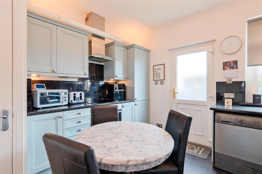 Additional image 8 of 2 bed flat for saleGreenknowe Street, Overtown, Wishaw ML2