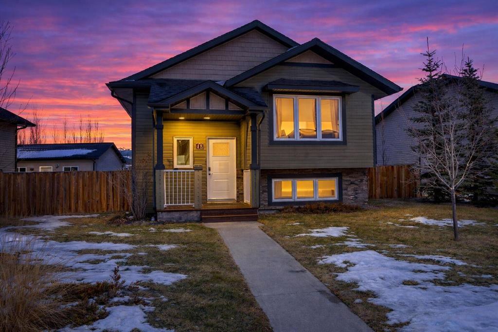 48 Hawthorn Way NE, Olds, AB, T4H 1X7