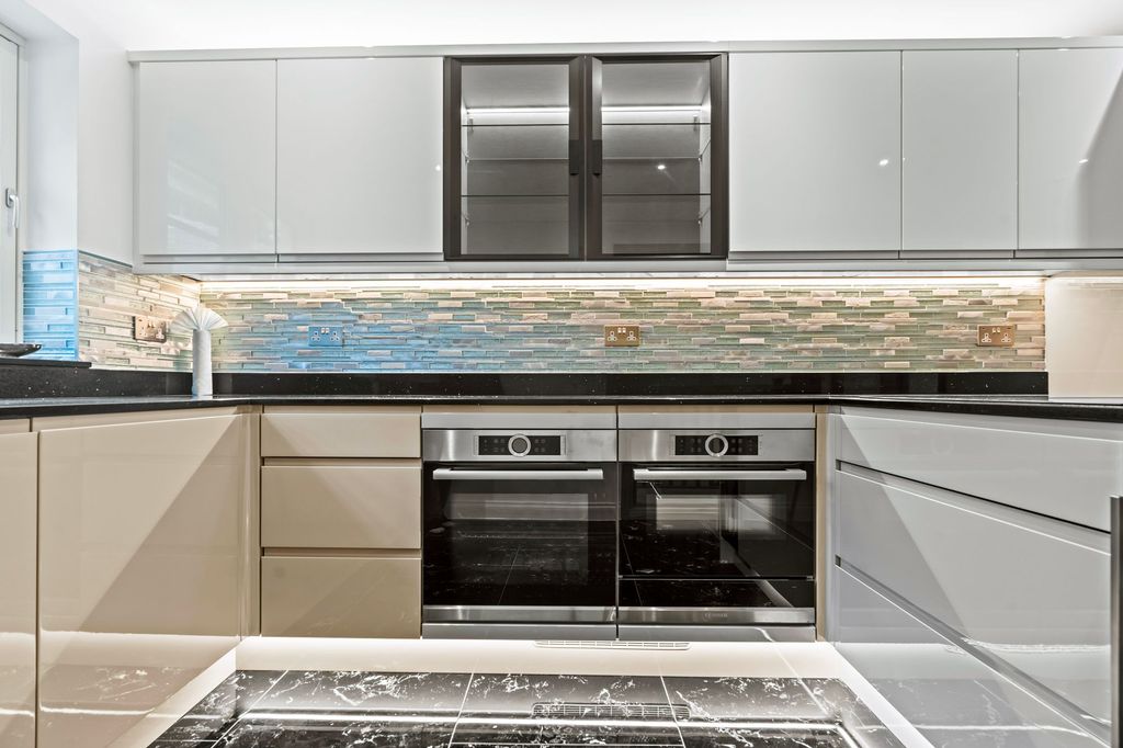 Additional image 24 of 3 bed property for saleCranworth Mews, St Helier JE2