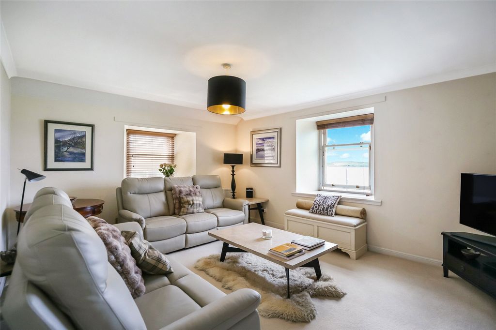 Additional image 3 of 2 bed flat for saleElderslie Gardens, Largs, North Ayrshire KA30