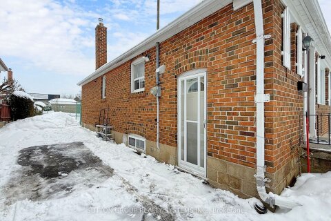 Additional image 8 of 199 Strathnairn Avenue, Toronto, ON, M6M 2G6