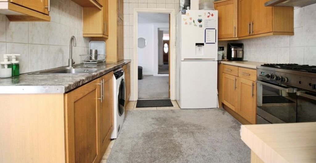 Additional image 7 of 4 bed terraced house for saleStockland Street, Cardiff CF11