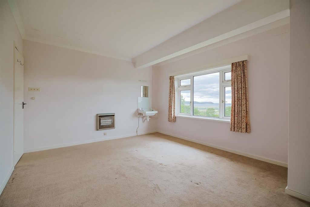 Additional image 12 of 7 bed detached house for saleFairways, 22, Ar Y Bryn, Pembrey, Burry Port SA16