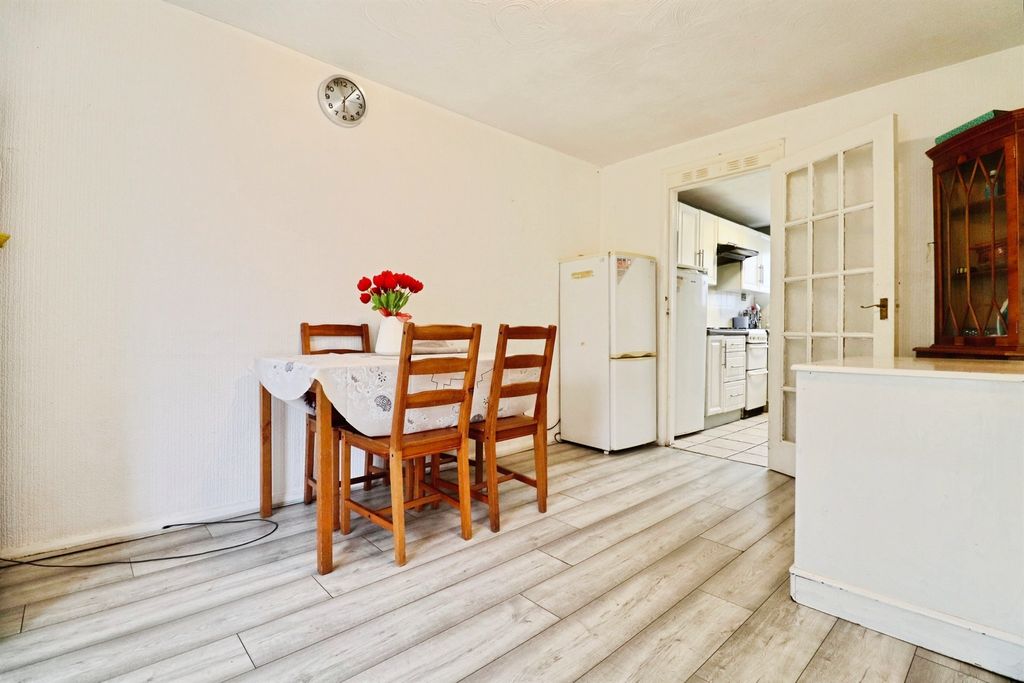 Additional image 7 of 3 bed end terrace house for saleThomas Street, Cardiff CF11