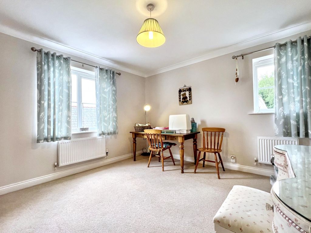 Additional image 33 of 4 bed detached house for saleOutstanding Family Home 8 Walnut Grove, Crick, Caldicot, Monmouthshire NP26