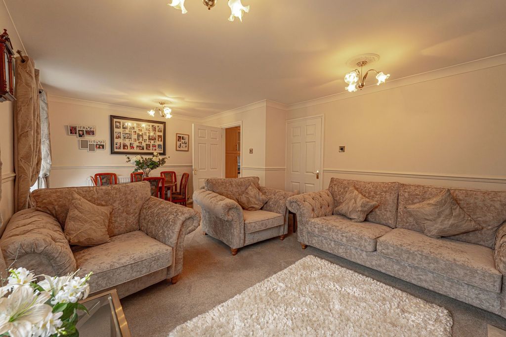 Additional image 7 of 3 bed terraced house for saleFields Road, Oakfield NP44