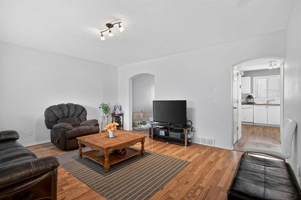 Additional image 3 of 260 Stonemere Place , Chestermere, AB, T1Z 1N2