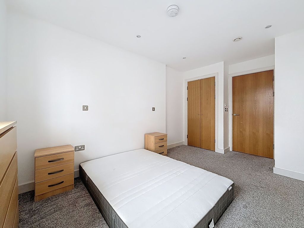 Additional image 7 of 2 bed flat for saleBute Terrace, Cardiff CF10